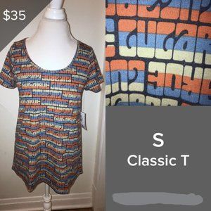LuLaRoe Small Classic T